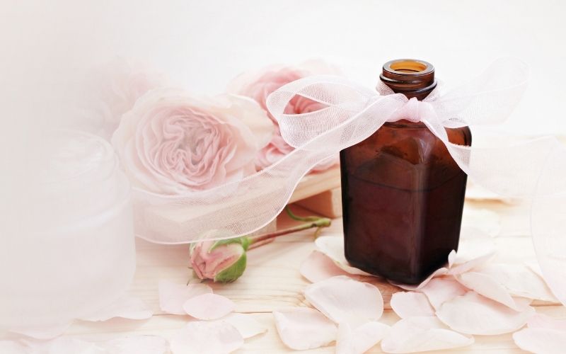 バラ 花びら活用法 香りを活かせる使い方 暮らしの手作り