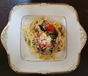 ミニトマトとナスのパスタ