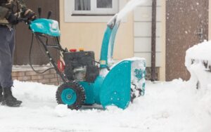 青い除雪機