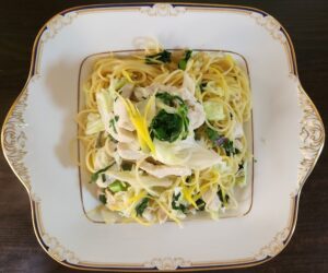 鶏肉と野菜のパスタ