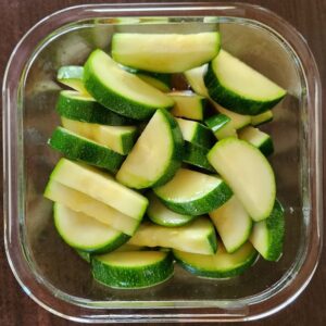 ズッキーニ醤油漬け
