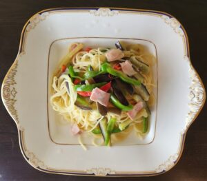 ピーマンとナスのパスタ
