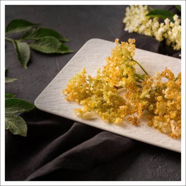 エルダーフラワーの天ぷら